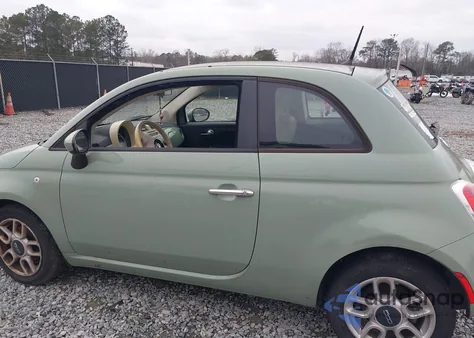 2013 Fiat 500 Pop z USA, uszkodzony, nr VIN 3C3CFFAR8DT529334